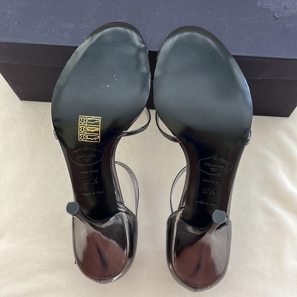 Prada Heels - Picture 10 of 15